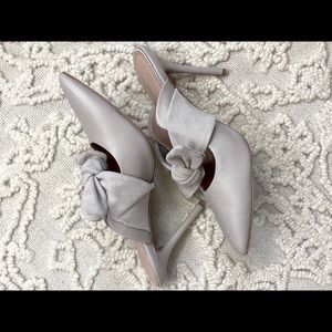 AD and Daughters / Knotted Bow Heel Pointy Toe